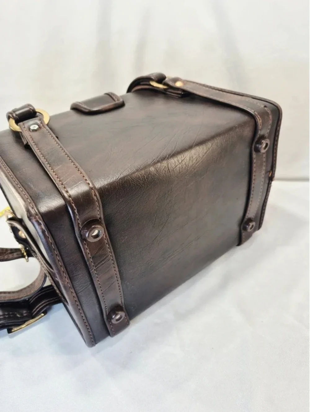 Vintage 70's Brown Leather hard case camera equipment carrierbag c